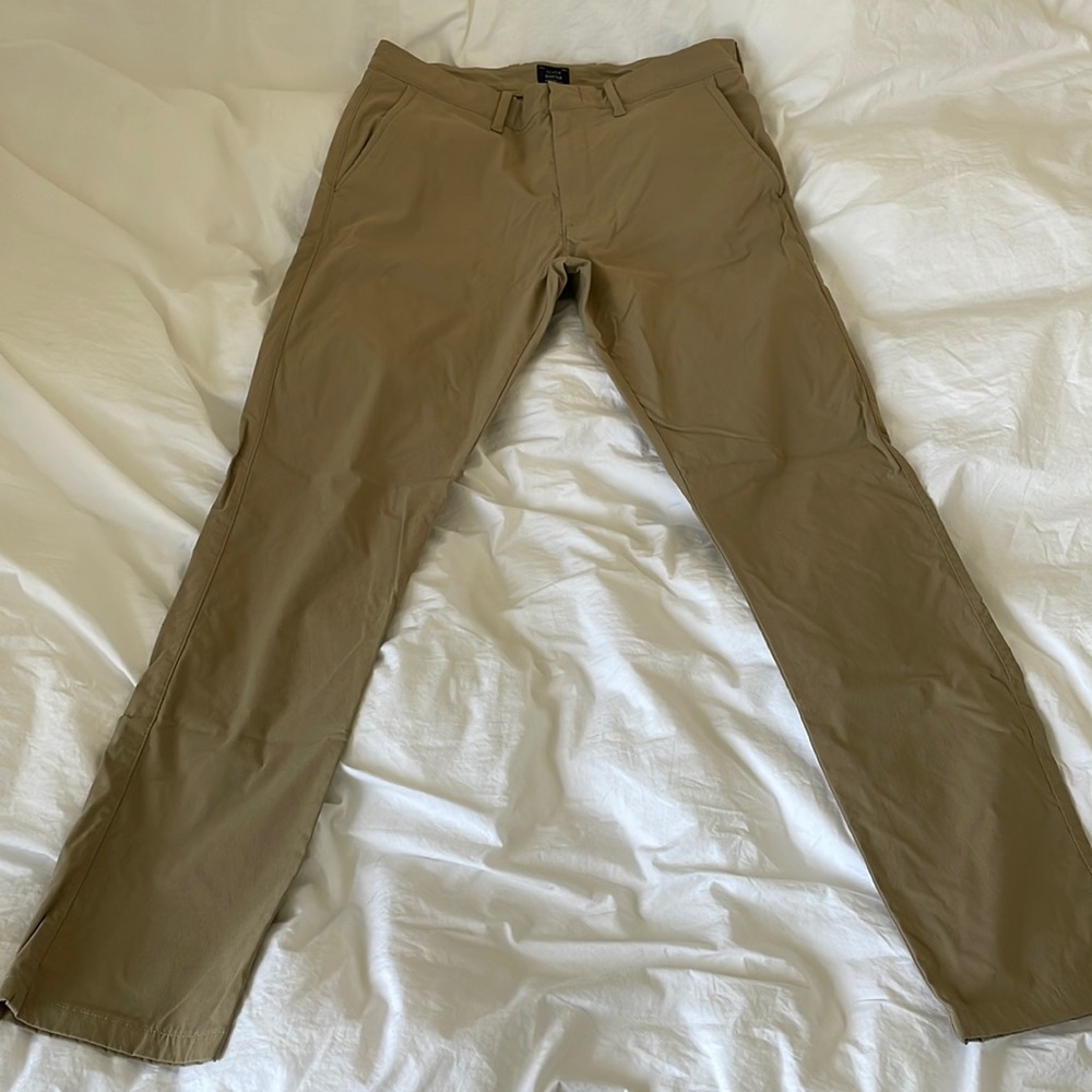 Tech pant